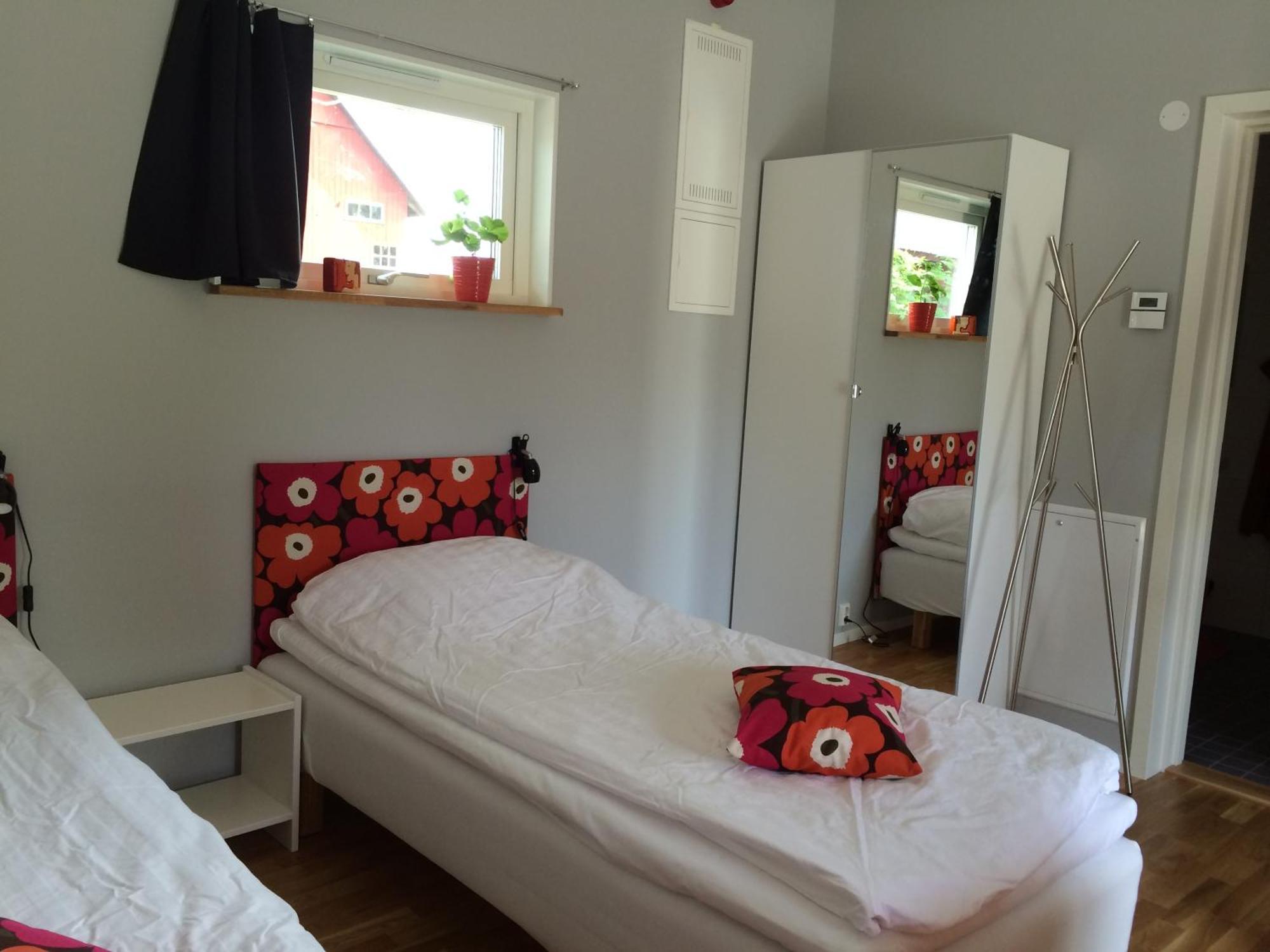 Ljungs Fem Rum Vastergarn Room photo