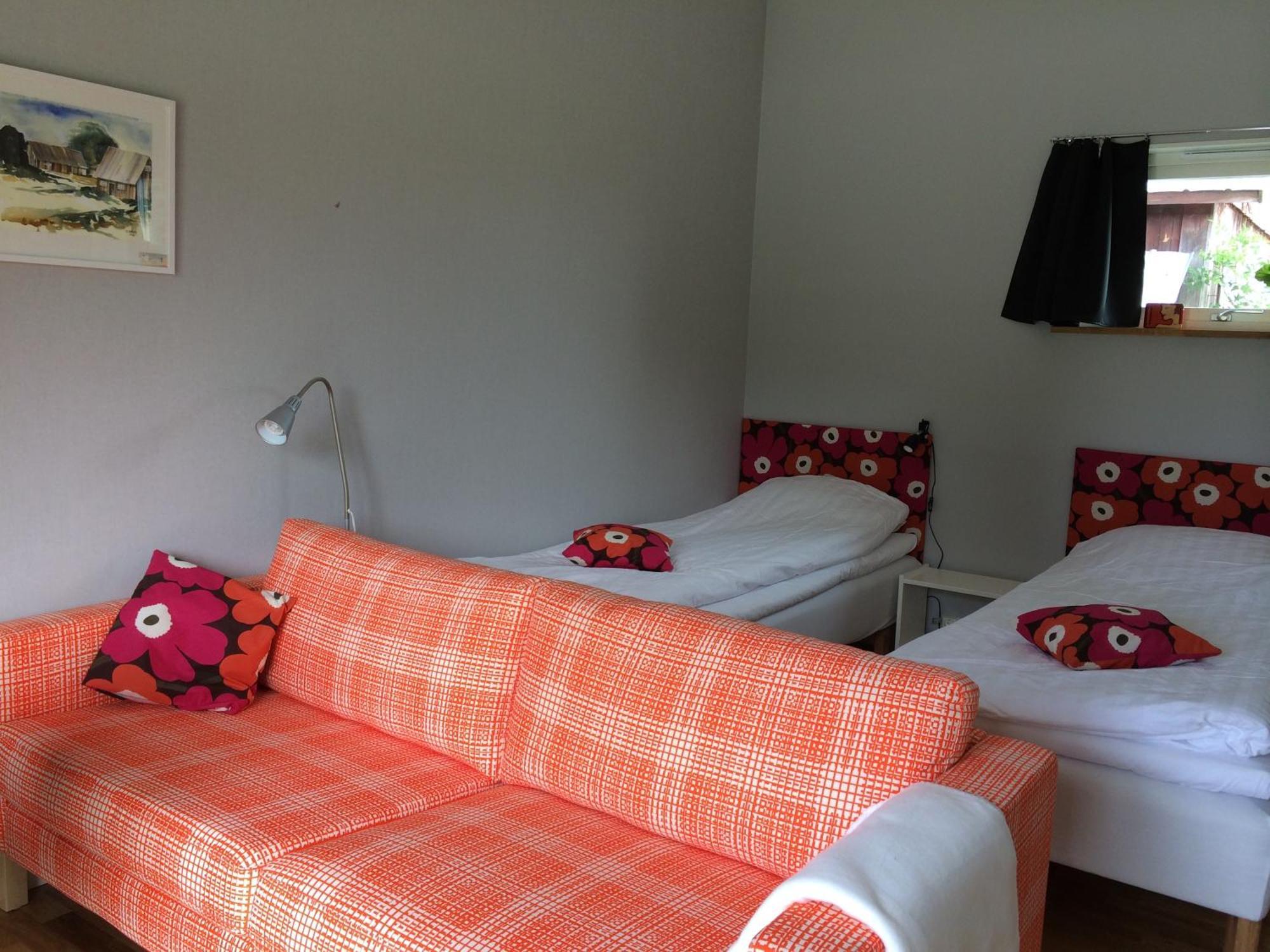 Ljungs Fem Rum Vastergarn Room photo